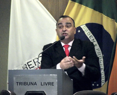 Edmilson Andrade(1)